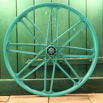 Vorderrad SUMMIT Plastech, 26 Zoll (590), Fieberglas grün, für Drahtreifen, Breite ca. 33 mm, Vollachse, gebr. 