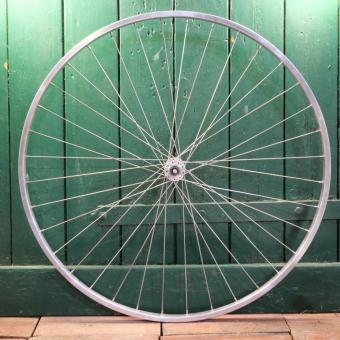 Vorderrad "Weinmann", 28 Zoll (622), Alu, Kastenfelge, Nabe "Maillard", NOS 