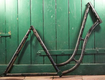 Fahrrad - Damenrahmen Schwanenhalsform "Dürkopp" 28 Zoll, 1920er/30er J., Originallack 