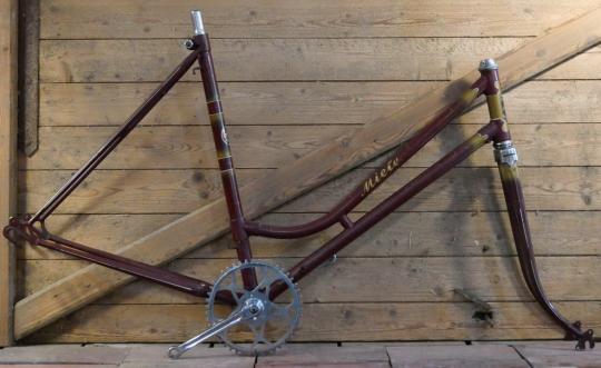Fahrrad - Damenrahmen sportl. Form "Miele", 1950er J., 28 Zoll, Originallack 
