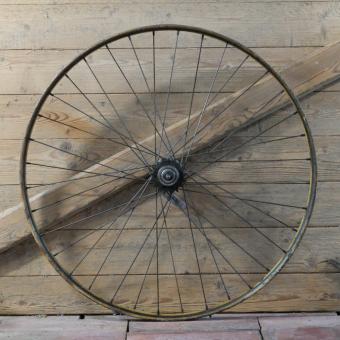 Hinterrad für Wulstbereifung 26 Zoll (571), 1933, Felge Holzdekor, Torpedo-Nabe verchromt, gebr. 