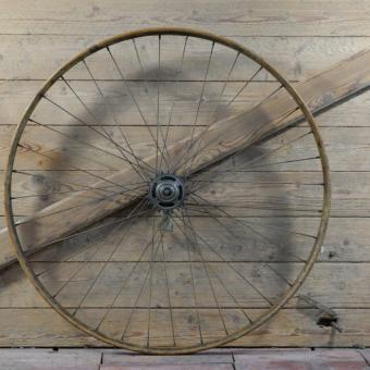 Hinterrad 28 x 1 1/2 (635), Stahlfelge für Wulstbereifung, 1927, Holzdekor, F&S Torpedo-Nabe, gebr. 