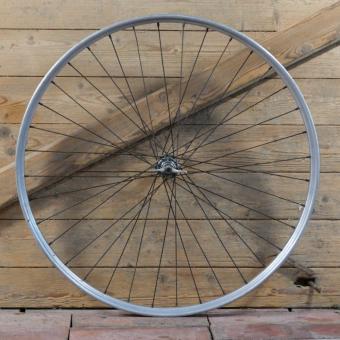 Vorderrad mit Alu-Felge 26 Zoll (559), 30er-50er J., F&S-Nabe verchromt, gebr. 