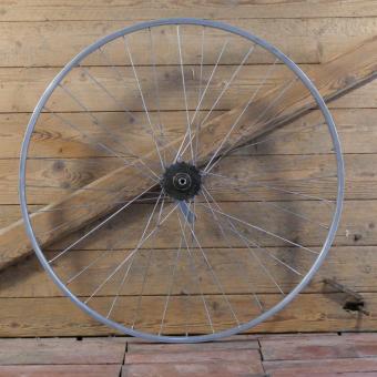 Hinterrad mit WEINMANN-Felge, 28 Zoll (622), 60er/70er J., Alu, Breite 24 mm, Nabe F&S 3-Gang Mod. 515, gebr. 