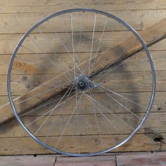 Hinterrad mit RIGIDA-Felge, Stahl verchromt, 27 Zoll (630), Breite ca. 25 mm, Nabe F&S 3-Gang Mod. S, gebr. 