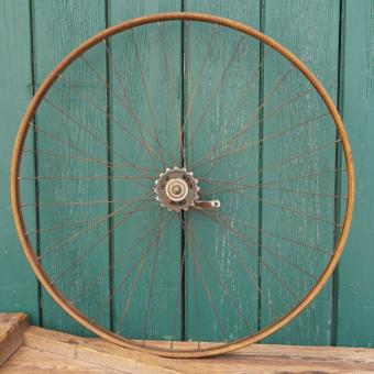 Hinterrad 28 Zoll (635) für Wulstbereifung, Bj. 1927, Holzdekor,  F&S Torpedo-Nabe, gebr. 