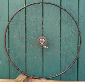 Hinterrad 28 Zoll (635) für Wulstbereifung, Bj. 1936, schwarz, Linien blau/weiß, Torpedo Nabe, gebr. 