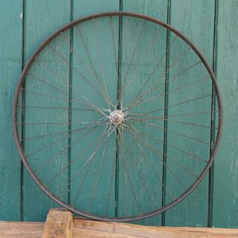 Vorderrad 28 Zoll (635) für Wulstbereifung, 30er J., schwarz überstrichen, PWB Nabe, gebr. 