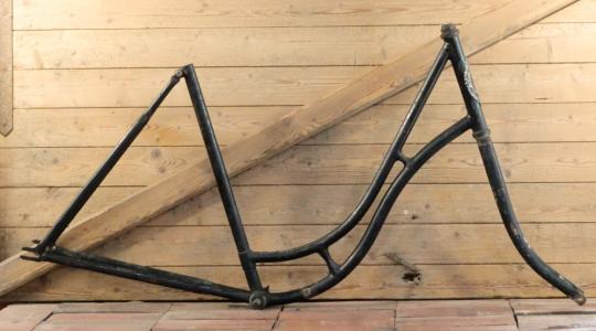 Fahrradrahmen DEUTSCHLAND-RAD Mod. 1926, für Tourenrad, Damen, 28 Zoll, Stahl, schwarz, gebr. 