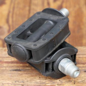 Pedale UNION, für Kinderrad, Kunststoffblock, Fußauflage ca. 7 x 5,5cm, gebr. 