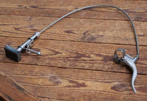 Stempelbremse WIPPERMANN mit Seilzug u. Hebel, orig. 30er-50er J., verchromt, Hebel Alu, gebr. 